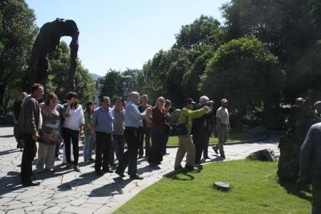 More than 20 presidents from International Confucius Institution came to Kaihua City for investigating on Root Art Expo