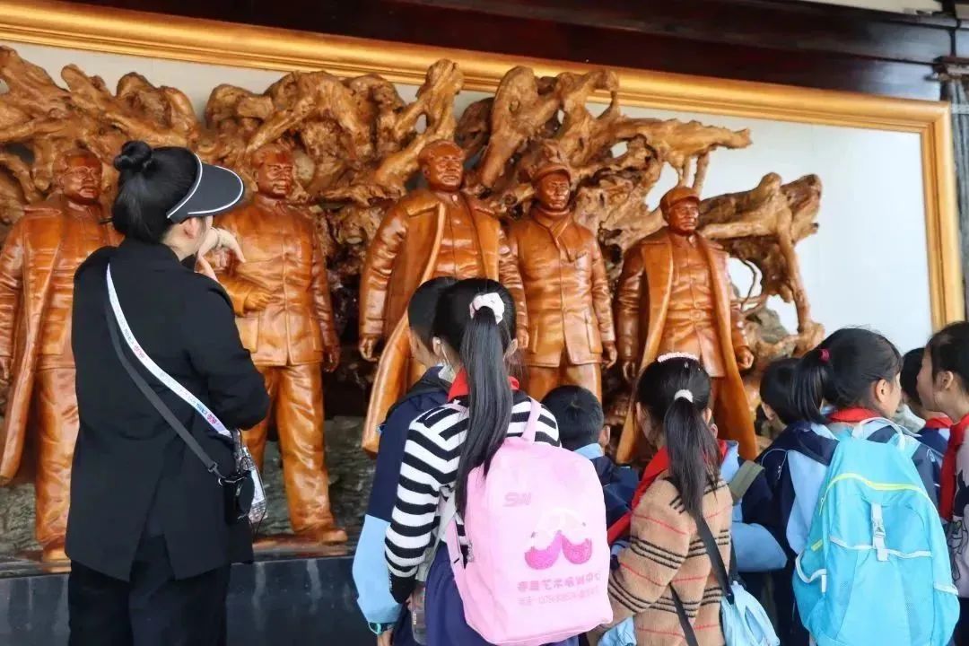 图片新闻