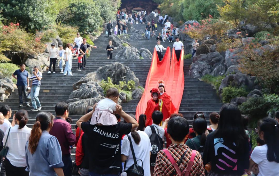 图片新闻